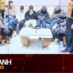 TIN NHANH: 'Đế chế' Xôi Lạc TV: Bắt giữ dàn bình luận viên, truy vết 300 tỷ đồng