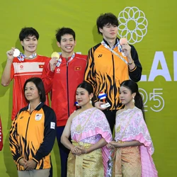 SEA GAMES 33: Đoàn Thể thao Việt Nam giành mưa HCV; Em trai Ánh Viên phá kỷ lục SEA Games