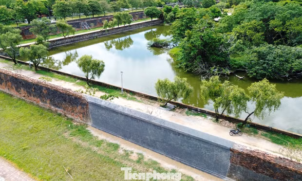 Đoạn tường cổ Hoàng thành Huế bị sập do mưa lũ bây giờ ra sao?