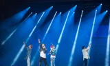 WINNER nói tiếng Việt siêu đáng yêu tại concert "Cross Tour" và hứa sẽ quay lại gặp V-Incle