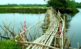 Cận cảnh cầu tre ‘khắc tinh’ cát tặc độc nhất vô nhị xứ Huế