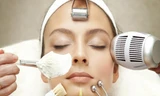 Những dụng cụ chăm sóc da làm "hồi sinh" làn da của bạn