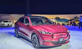 Cận cảnh xe điện đầu tiên của Ford tại Việt Nam