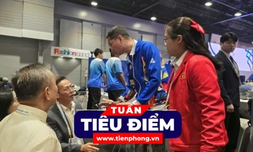 TIÊU ĐIỂM: Trọng tài SEA Games 33 liên tục gây tranh cãi