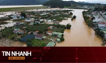 TIN NHANH: Hình ảnh 'khủng khiếp' chưa từng thấy ở Tây Nha Trang