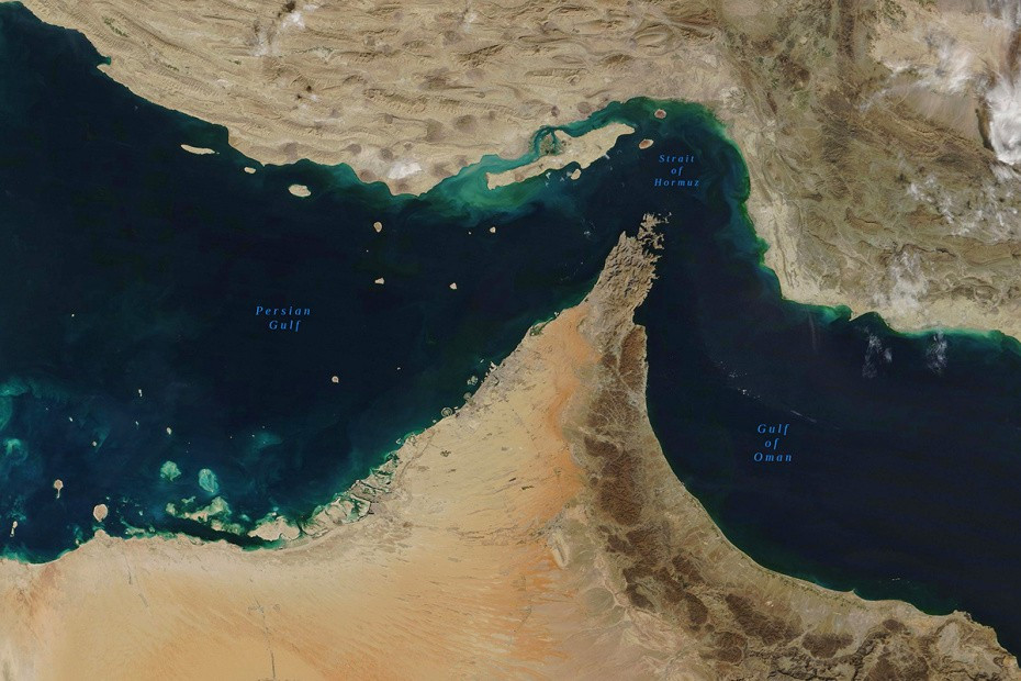 eo-bien-hormuz-1.jpg