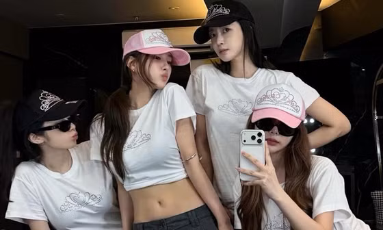 T-ARA tái hợp bốn thành viên để kỷ niệm 17 năm thành lập