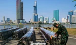 [VIDEO] Cận cảnh trận địa pháo hoa mừng năm mới 2026 ở TPHCM