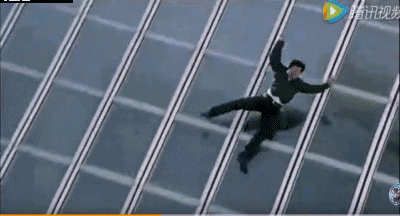 Những pha mạo hiểm để đời trong sự nghiệp diễn xuất của Thành Long ảnh 5