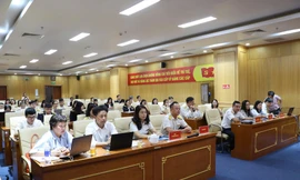 Các học viên tham dự khóa tập huấn Kiểm tra thuế với hoạt động kinh doanh TMĐT. 