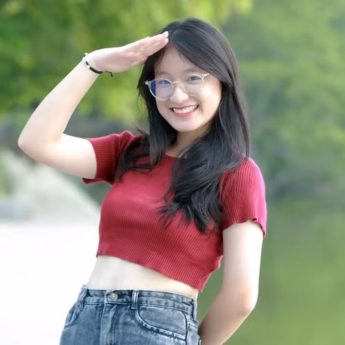 Tường Vi (Sinh viên Tâm lý học, ĐH KHXH&amp;NV, TP.HCM). Ảnh: NVCC