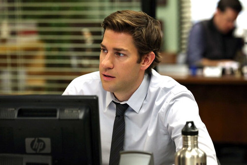Nhân vật Jim Halpert của sitcom The Office. Nhân vật Jim Halpert của sitcom The Office.
