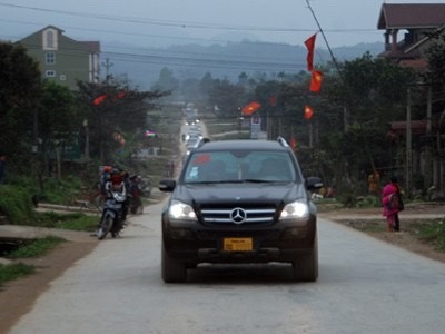 Một xe biển Lào tại Việt Nam. Ảnh minh hoạ