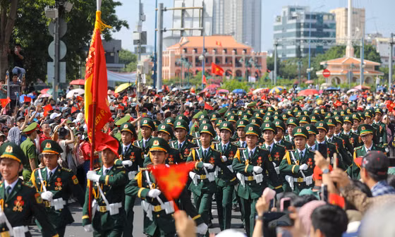 Tổng duyệt Đại lễ 30/4: Khi hòa bình được viết nên từ bản hòa ca của nhân dân và chiến sĩ