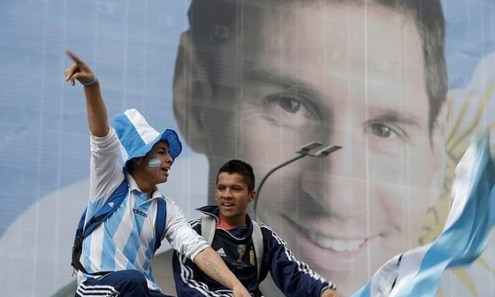 Messi được chào đón như người hùng ở Argentina
