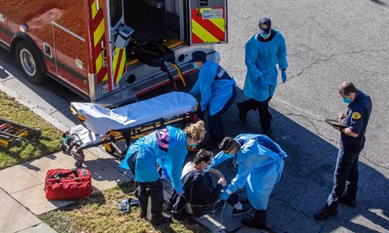 Mỗi phút có thêm 10 người nhiễm virus: Điều gì khiến Los Angeles trở thành “điểm nóng kinh hoàng” như vậy?