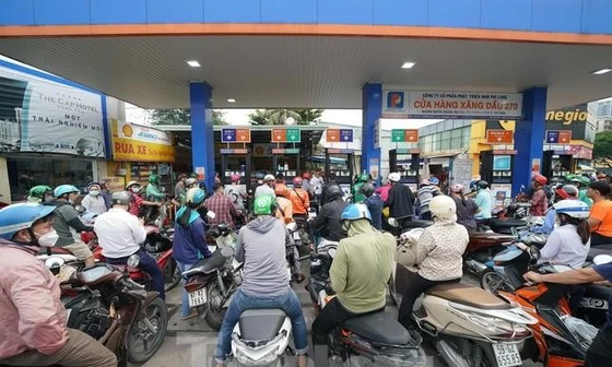 Thanh tra Bộ Công Thương phát hiện hàng loạt vi phạm trong cấp phép, kinh doanh xăng dầu của các doanh nghiệp đầu mối