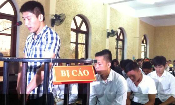 Cầu thủ chủ mưu bán độ bị phạt 30 tháng tù giam