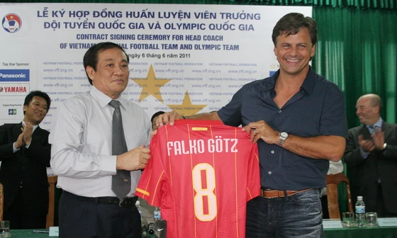 HLV Falko Goetz chính thức kí hợp đồng dẫn dắt Tuyển Việt Nam