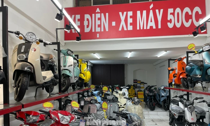 Chuyển 400.000 xe xăng sang xe điện: TPHCM tung loạt chính sách hỗ trợ ‘chưa từng có’