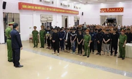 Dùng vỏ chai bia ẩu đả gây thương tích, 38 đối tượng bị khởi tố