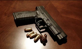 Truy tìm nhóm đối tượng dùng súng bắn chết người trên Quốc lộ 9