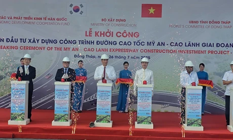 Khởi công dự án cao tốc hơn 6.100 tỷ đồng qua Đồng Tháp
