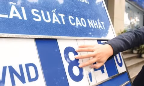 Gửi tiền không nên chỉ chọn ngân hàng lãi suất cao nhất?