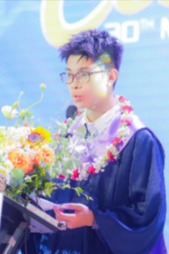 Nam sinh GenZ giành học bổng Đại sứ Vương quốc Anh 100%, trúng tuyển chương trình Khoa học Dữ liệu tại Đại học Stirling