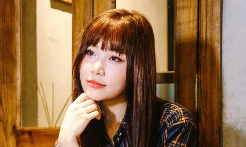 Diễn viên Mai Huê kiệt sức vì khóc suốt 10 tiếng 