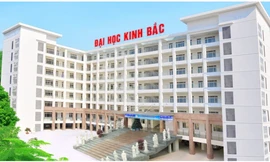 Công an Bắc Ninh hủy toàn bộ con dấu Trường Đại học Kinh Bắc
