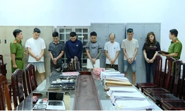 Cặp vợ chồng cầm đầu đường dây ‘tín dụng đen’ sa lưới