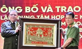 Khai trương Trung tâm hợp tác ứng dụng y tế giữa Bệnh viện 19-8 và Bệnh viện CIMEQ, Cuba