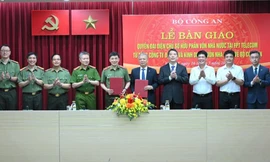 Chuyển giao sở hữu vốn Nhà nước tại FPT Telecom về Bộ Công an