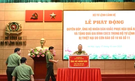 Bộ Tư lệnh Cảnh vệ phát động quyên góp cùng nhân dân vượt qua khó khăn do bão lũ gây ra