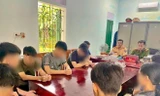 Lạng lách đánh võng trên quốc lộ sau "tiệc sinh nhật", 6 thanh thiếu niên bị triệu tập