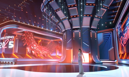 Sân khấu Miss Cosmo 2025 có sự góp mặt của 2 Hoa hậu đình đám với vai trò ca sĩ