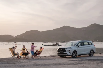 Phân khúc MPV xăng sôi động đầu năm, Veloz Cross bất ngờ lên hạng