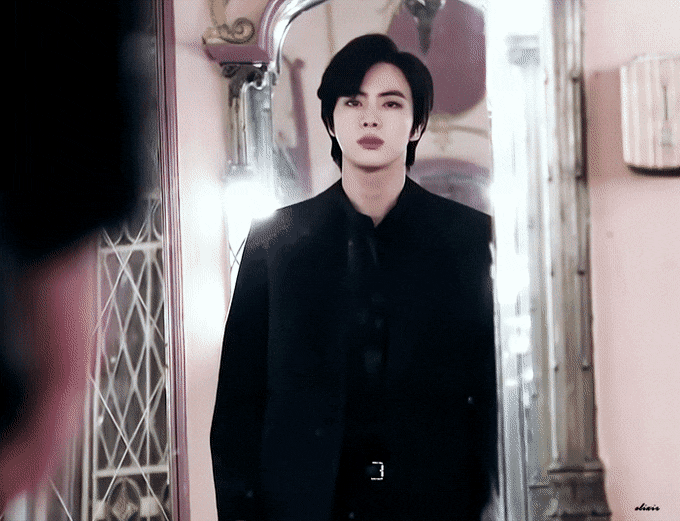 Netizen không ngừng trầm trồ về visual cực phẩm của Jin (BTS) suốt 7 năm qua ảnh 6