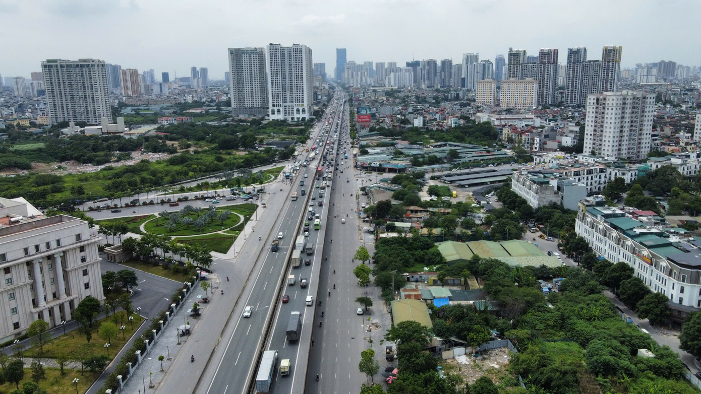 Ô đất có vị trí đắc địa tiếp giáp với tuyến đường Vành đai 3, nằm tại nút giao Nghiêm Xuân Yêm - Phạm Tu, đối diện Khu đô thị The Manor Central Park. z6810045697472-5dd6cddf4b9e42110fbbfaf05c236fa9.jpg