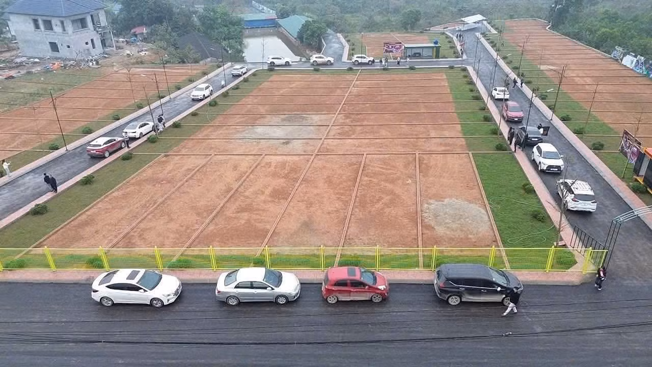 z7476513225822-06102654b7d96a6b555f5f73073922cd.jpg