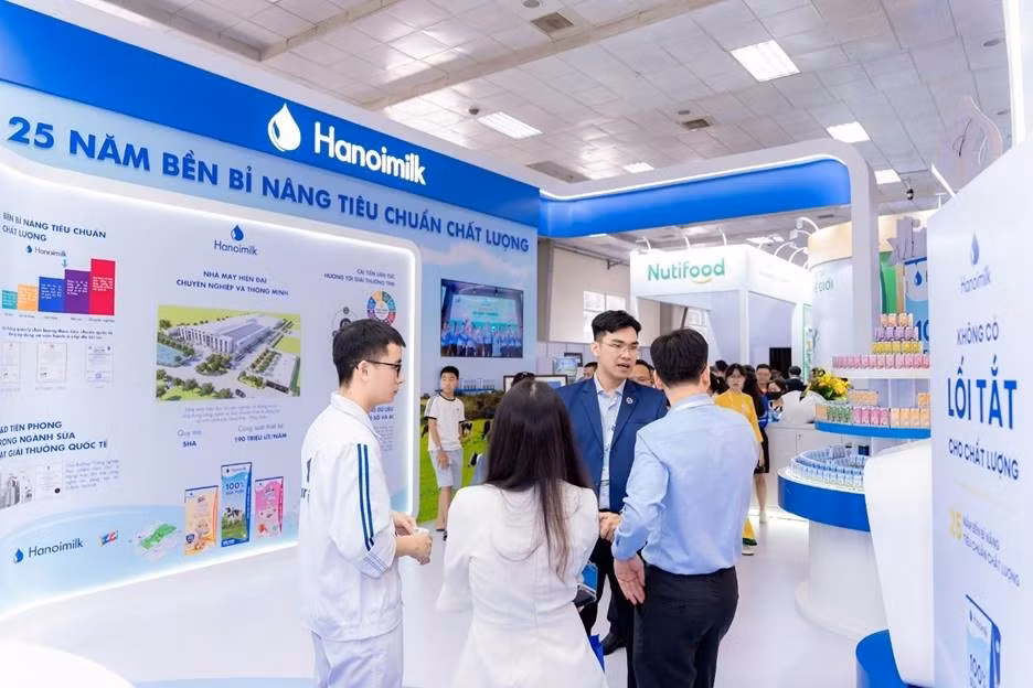 Sự minh bạch của Hanoimilk chiếm trọn niềm tin của khách hàng.