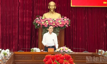 Đoàn Kiểm tra, giám sát của Bộ Chính trị làm việc với Ban Thường vụ Tỉnh ủy Vĩnh Long