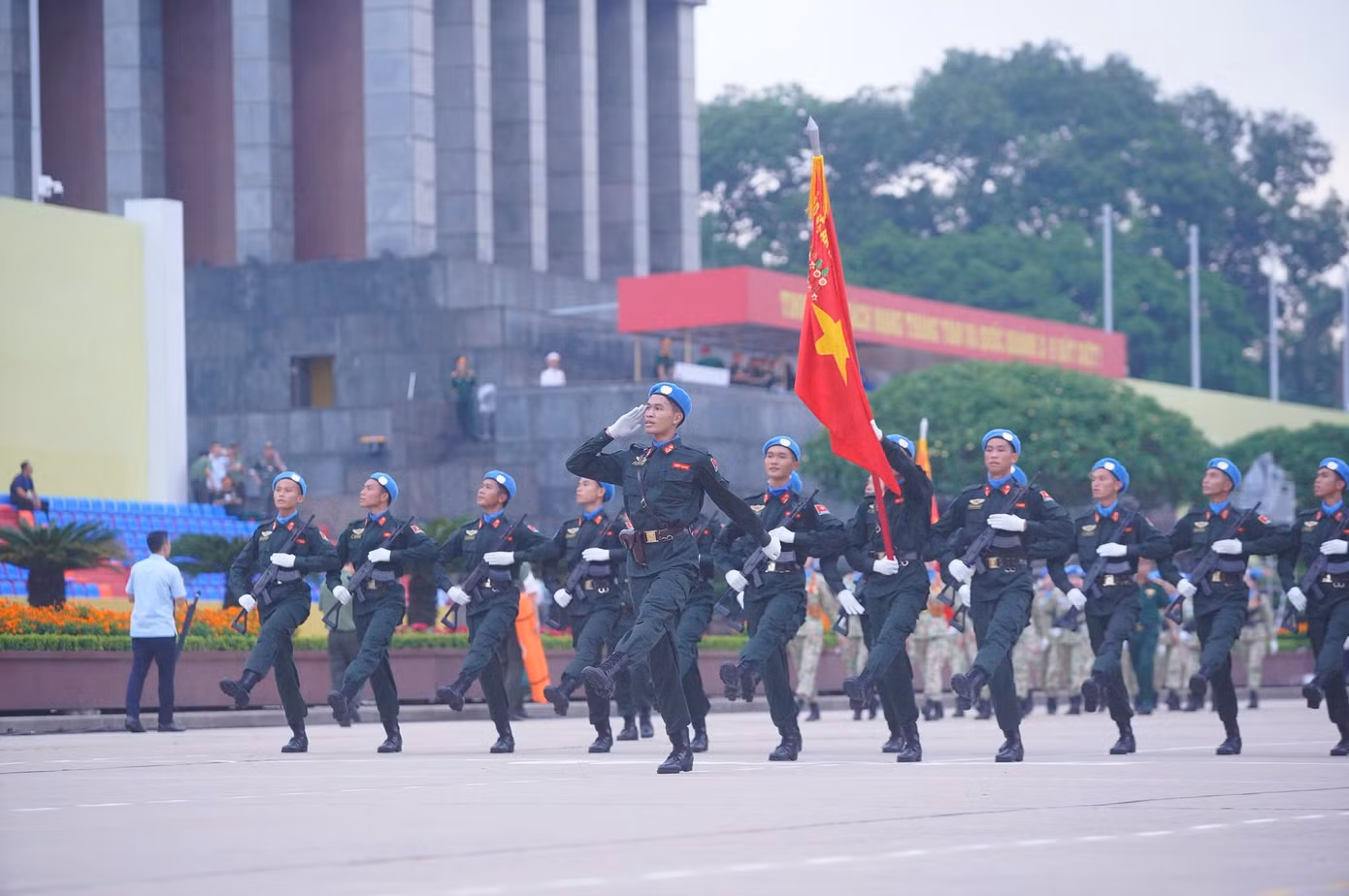 z6930599690809-0143717cc860dcaa7fdc615997265ff4.jpg