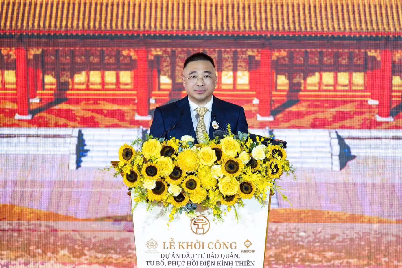 ong-tran-minh-son.jpg