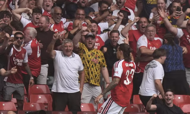 Trực tiếp Siêu cúp Anh: Arsenal vs Man City 1-0 (H1): Carlafiori mở tỷ số