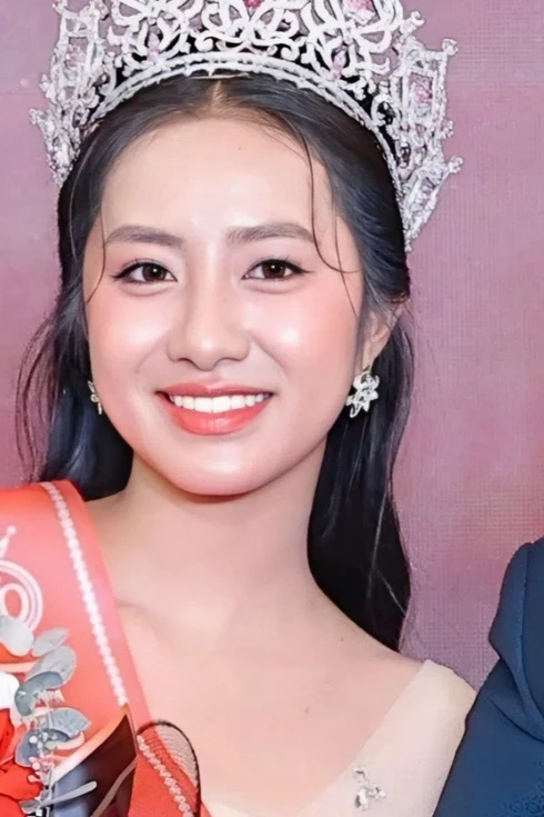 Diễn giả Nguyễn Sơn Lâm đồng hành cùng Hà Trúc Linh trong vai trò đại sứ