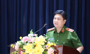 Thiếu tướng Dương Đức Hải yêu cầu đẩy mạnh cải cách thủ tục hành chính trong lĩnh vực PCCC&CNCH