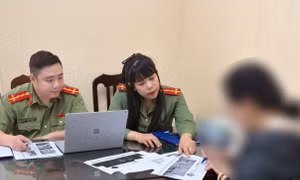 Thêm một phụ nữ bị xử phạt vì đưa tin sai sự thật về lãnh đạo UBND TP Hà Nội