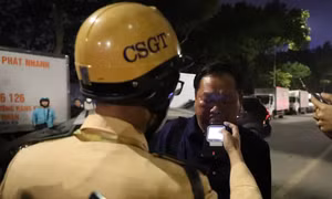 Các phương tiện hư hỏng sau vụ tai nạn.